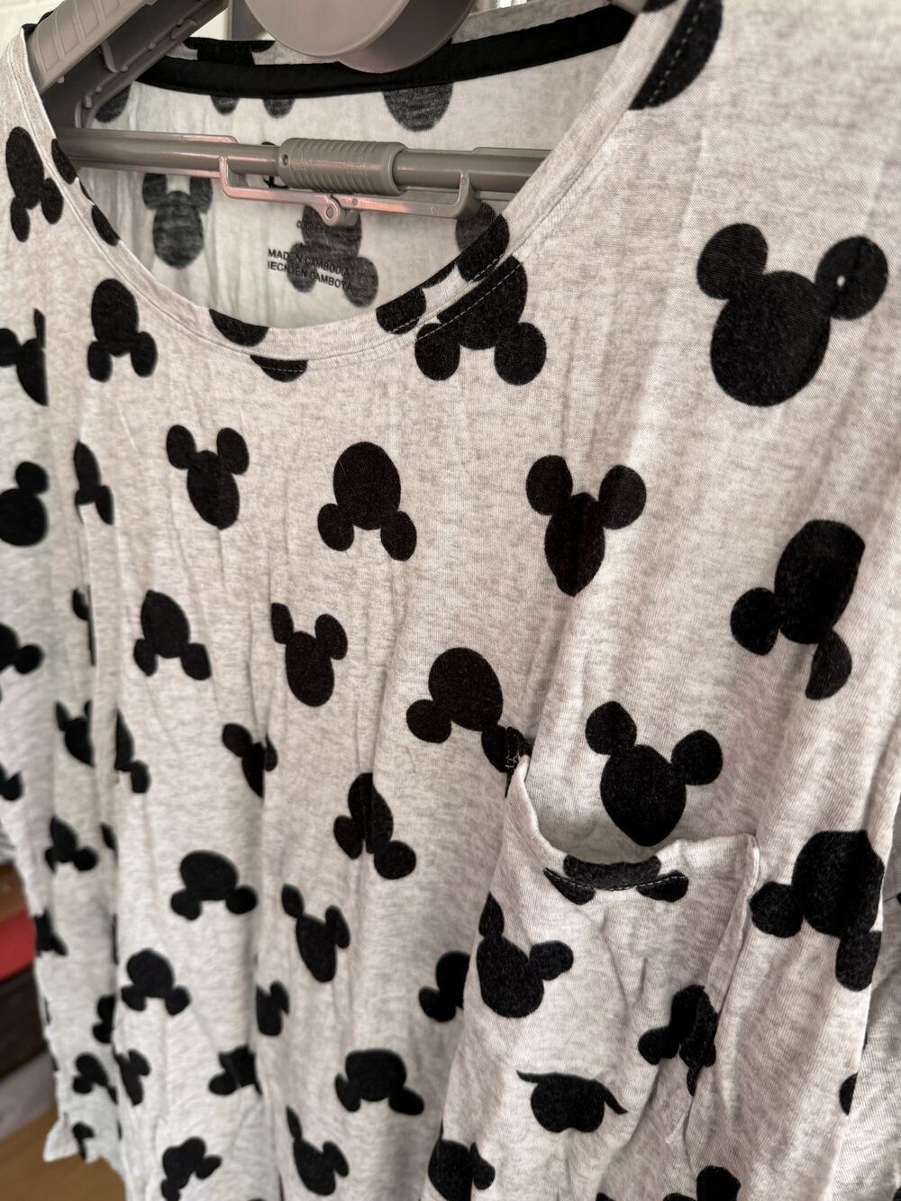 Disney Mickey Mouse Sleeper PJs Shirt Women's Sz Large